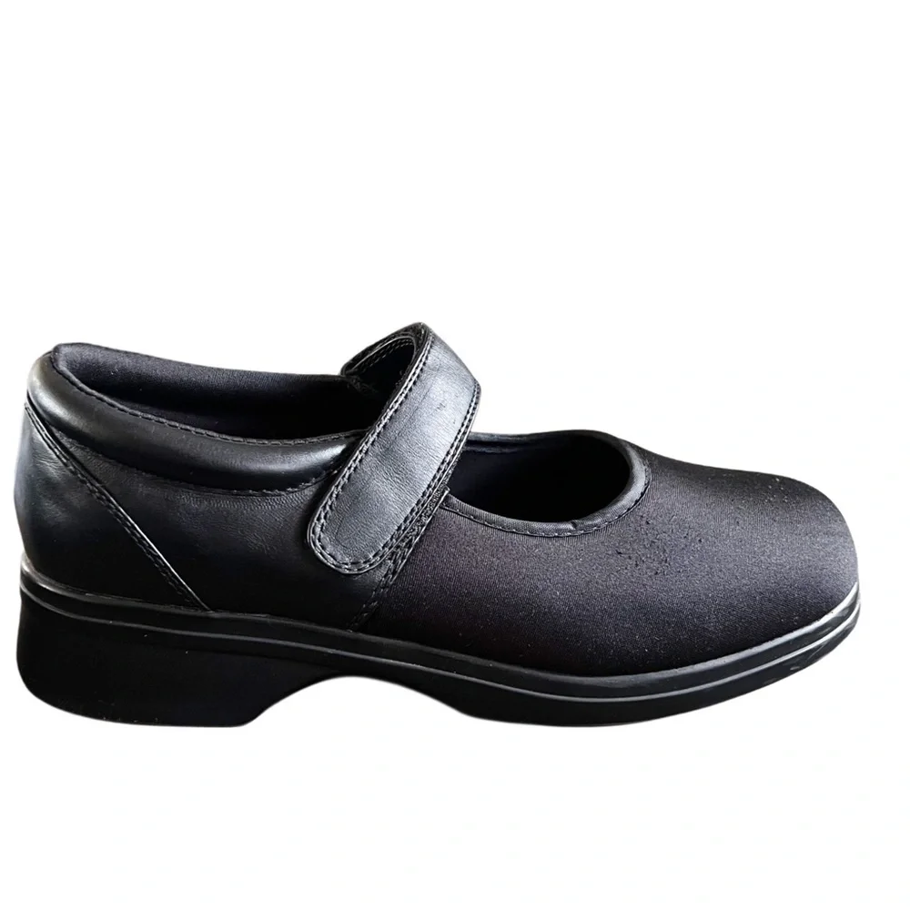 Pedors Women’s Therapeutic Black Mary Jane Strap Shoe Sz 9 Wide